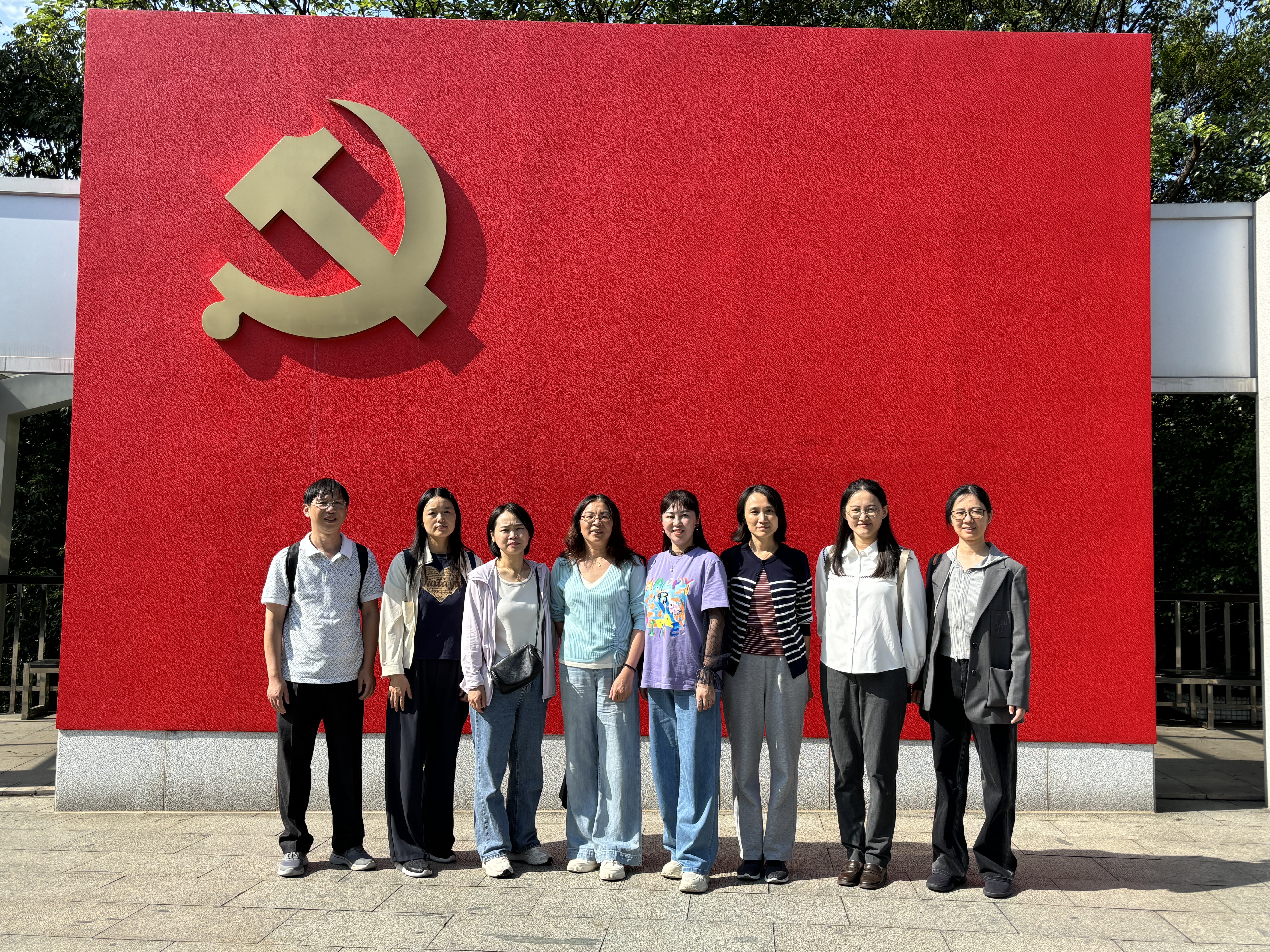 f0cfa5c3354e08fc74d2f82b210b207.jpg f0cfa5c3354e08fc74d2f82b210b207.jpg