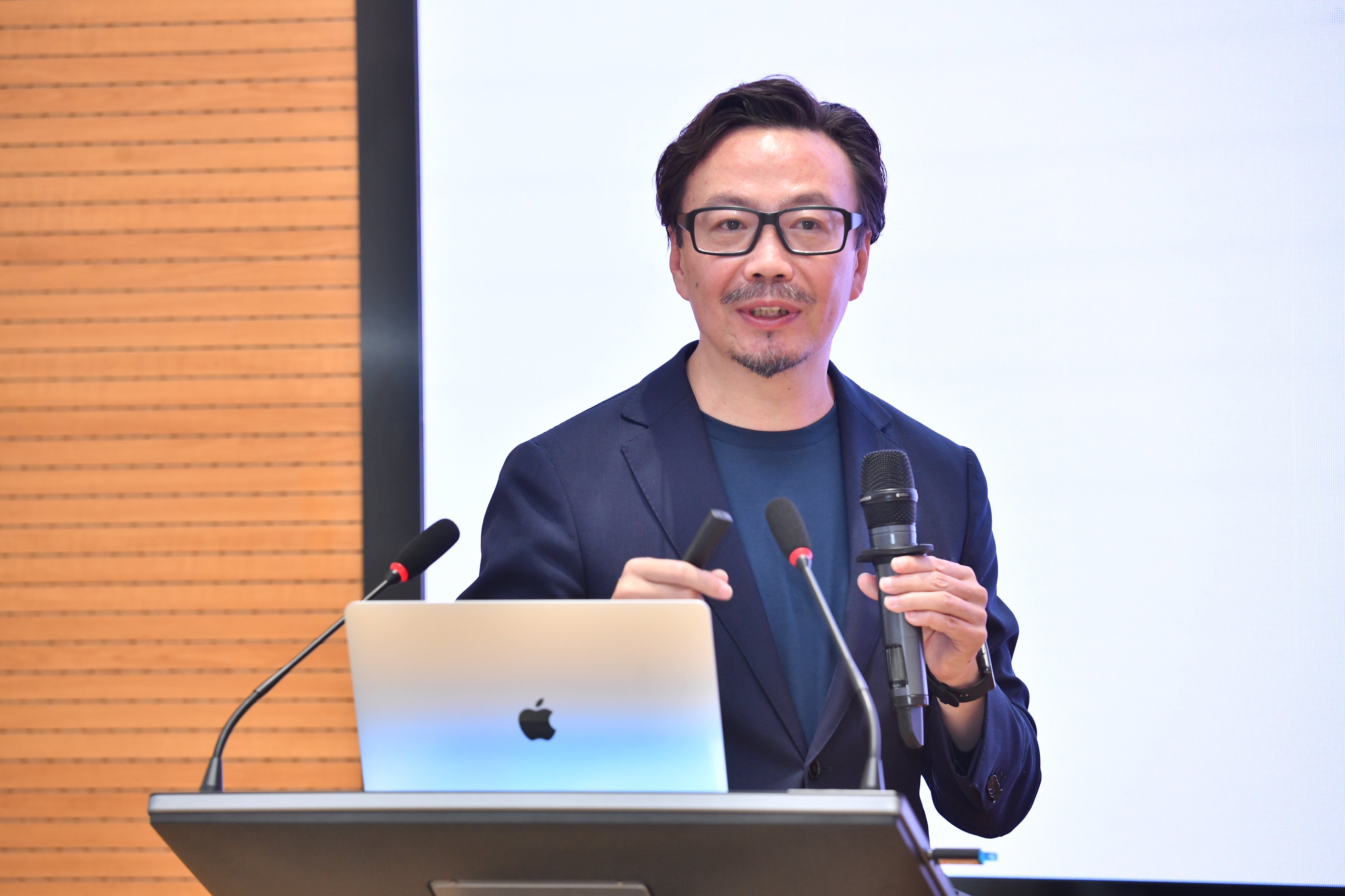 DSC_1755.JPG DSC_1755.JPG